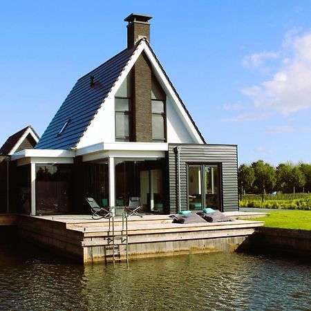 Peaceful Villa On The Water In Ставорен Экстерьер фото
